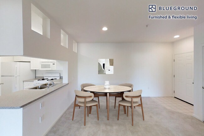 Foto del edificio - 3200 Rubino Dr