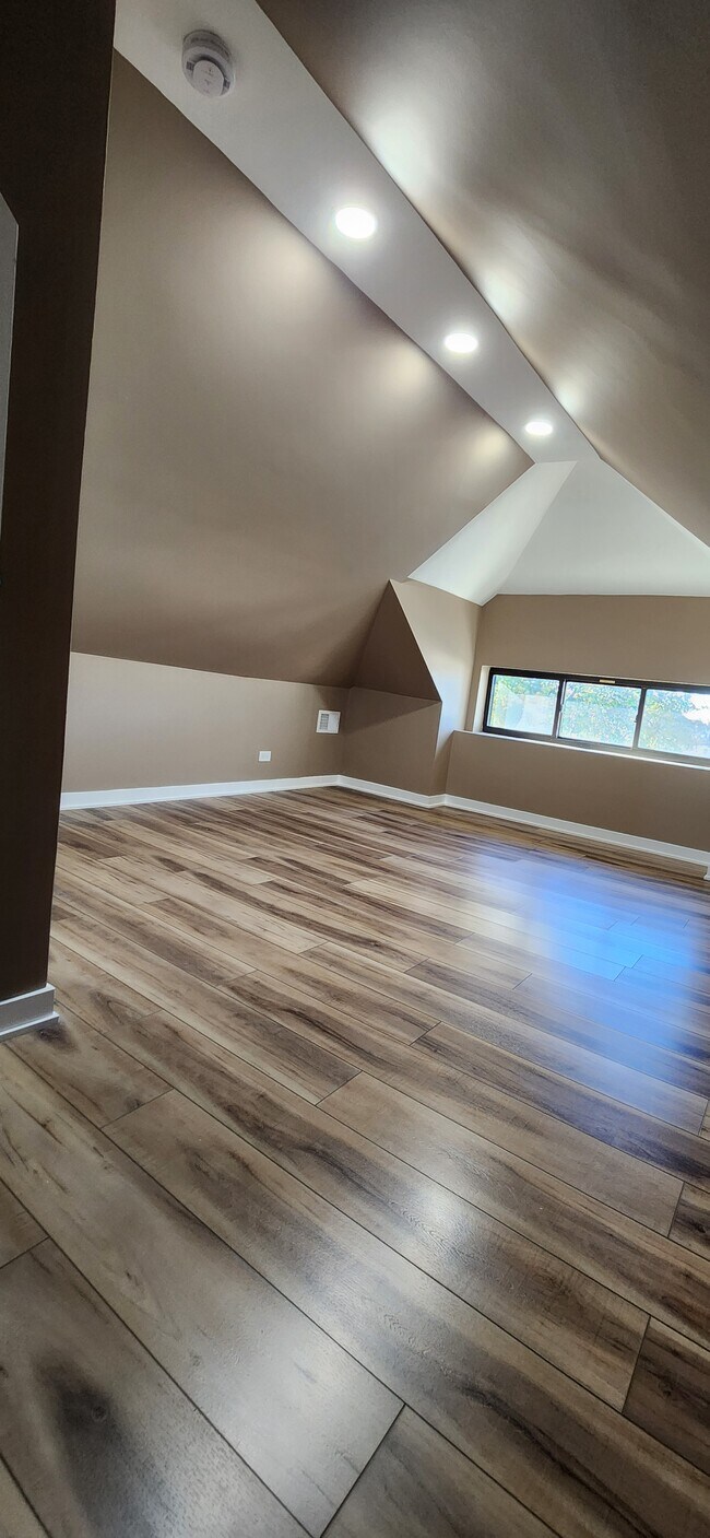 Foto del edificio - 4511 S Washtenaw Ave