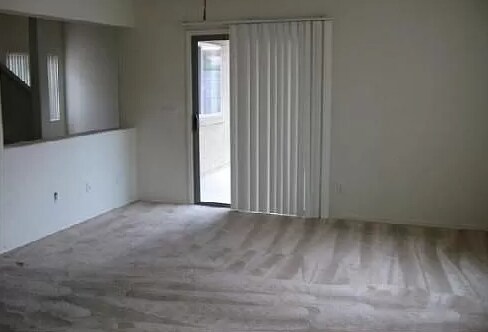 Building Photo - 17440 W Ventura St