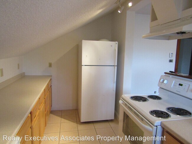 Foto del edificio - 1 br, 1 bath House - 713 Neff Street