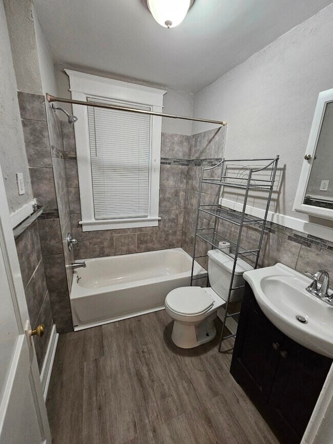 Foto del edificio - 5312 Gwynn Oak Ave