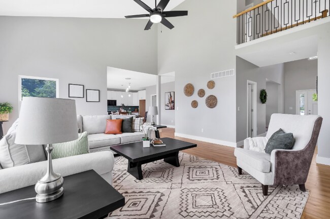 Building Photo - 420 Morning Meadow Dr