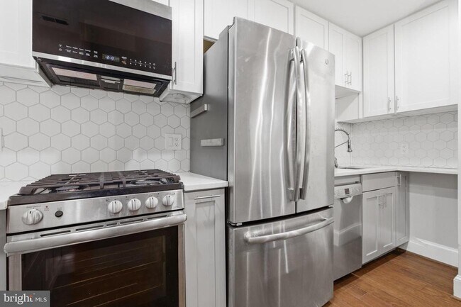 Foto del edificio - 2127 California St NW