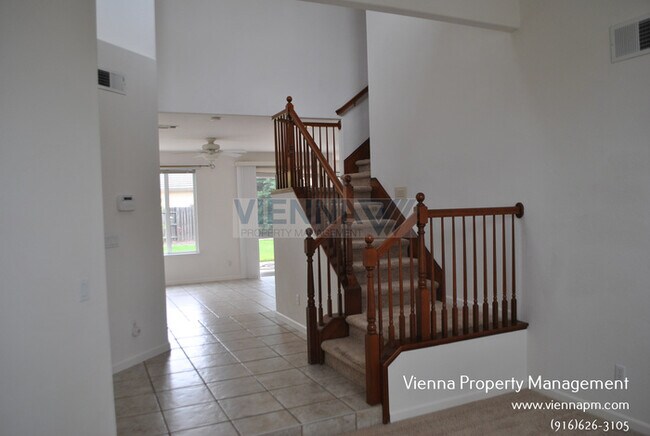 Foto del edificio - 1957 Glenveagh Ln