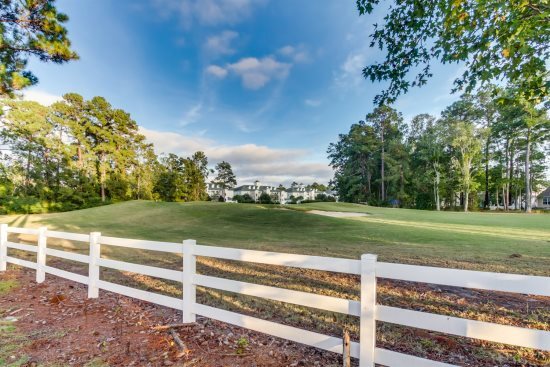 Foto del edificio - 104 Cypress Point Ct