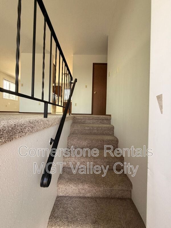 Foto del edificio - 1063 5th Ave NW