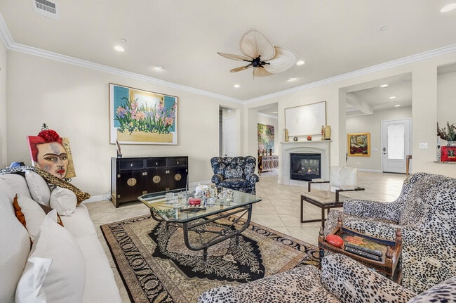 Foto del edificio - 81569 Corte Monteleon