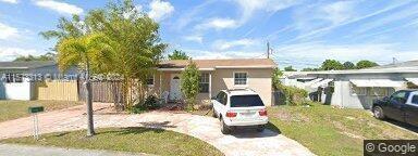 Foto principal - 7395 Garfield St