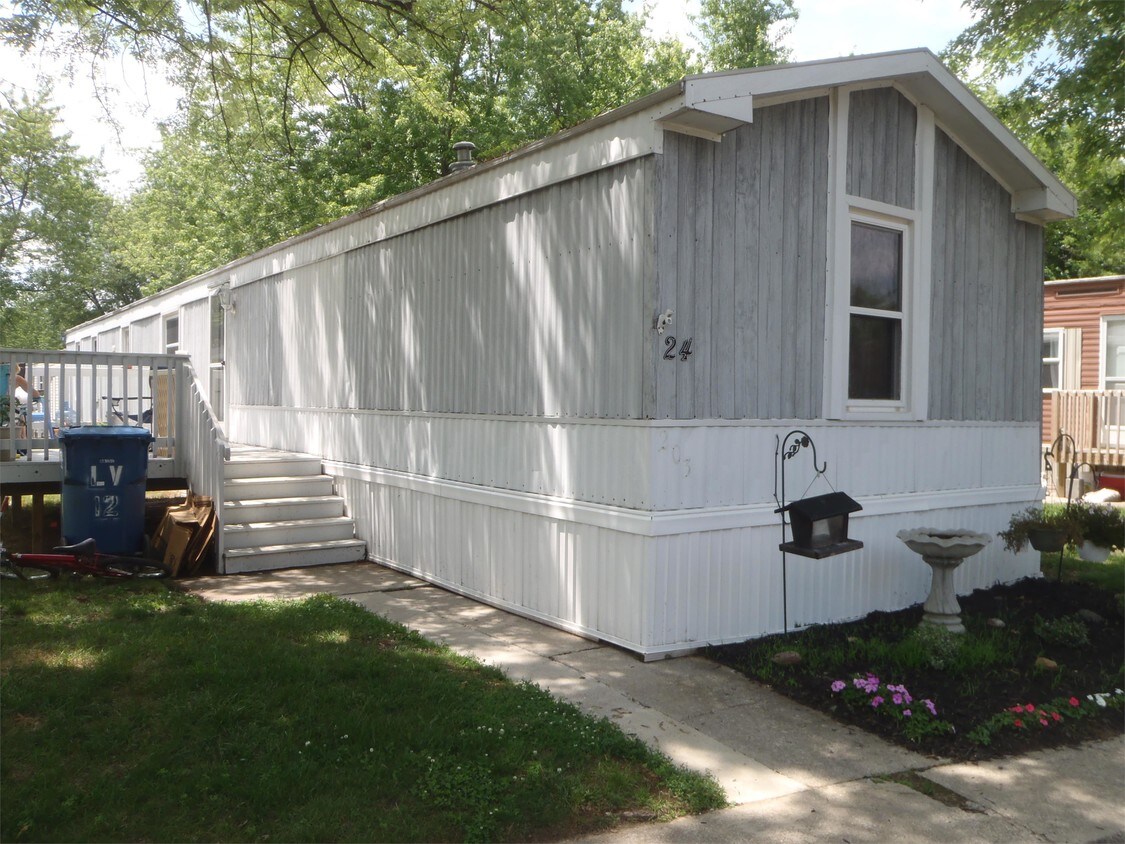 2985 Gady Rd Unit 024, Adrian, MI 49221 Apartment for Rent in Adrian