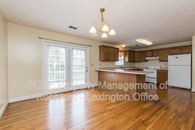 Foto del edificio - 622 Sherard Cir
