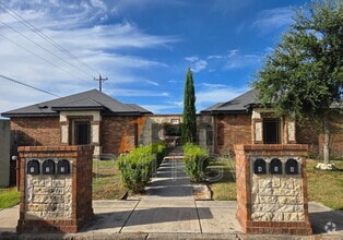 Building Photo - 3606 W Sarah Evans St