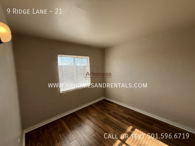 Foto del edificio - 9 Ridge Ln