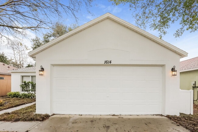 Building Photo - 1614 Sunset View Cir