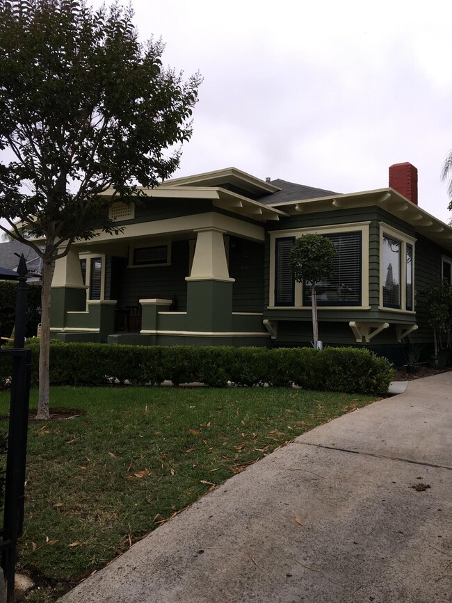 Foto del edificio - 137 25th St