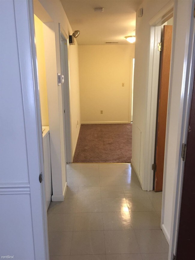 Foto del edificio - 925 Eastern Shore Dr