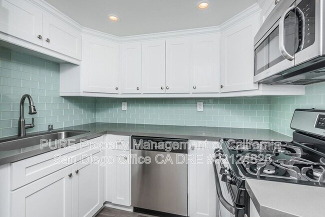 Building Photo - 4205 Ohio St