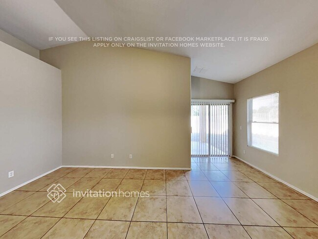 Foto del edificio - 2218 S 64th Ln