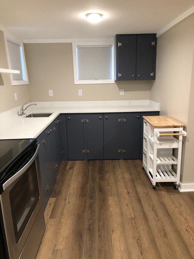Foto del edificio - 8346 25th Ave NW
