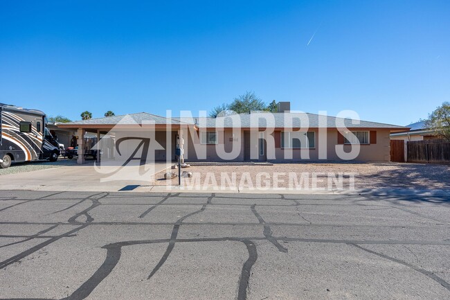 Building Photo - Great Location in Casa Grande!