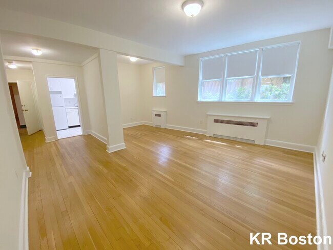 Building Photo - 60 Kilsyth Rd