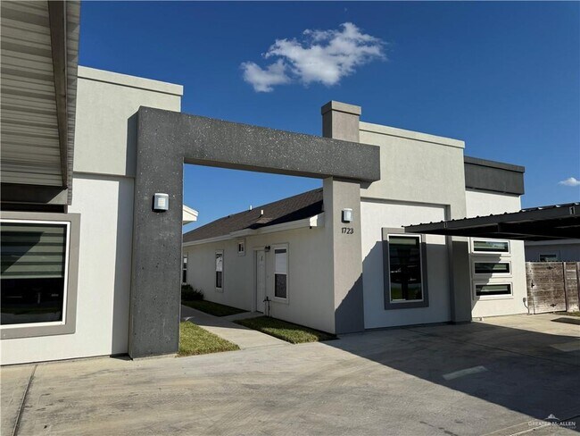 Foto del edificio - 22 S Sports Dr