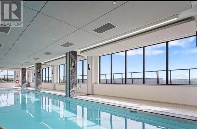 Building Photo - 20 Shore Breeze Dr