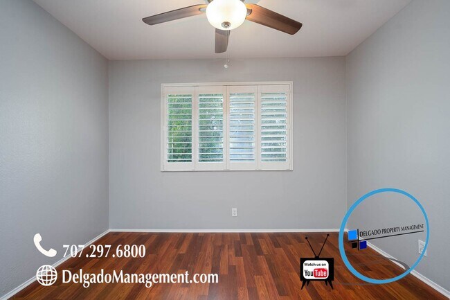 Foto del edificio - Benicia Beautiful 2 Bed Cambridge Ct Condo