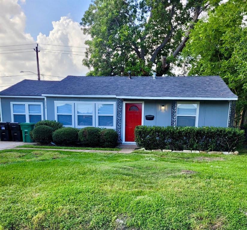 Foto principal - 2726 Stallings Dr