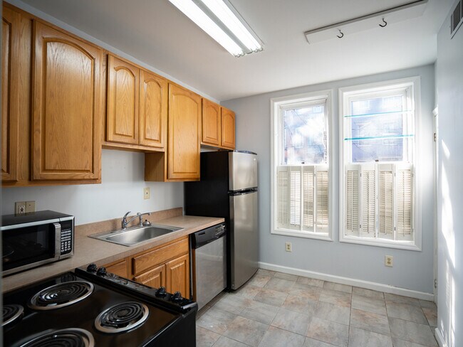 Foto del edificio - 335 Hudson Ave