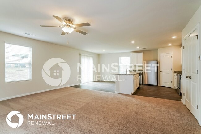 Foto del edificio - 724 Cider Ml Wy