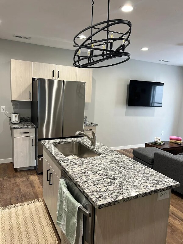 Foto del edificio - 418 18th St