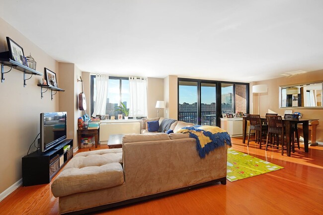 Foto del edificio - 700 Grove St