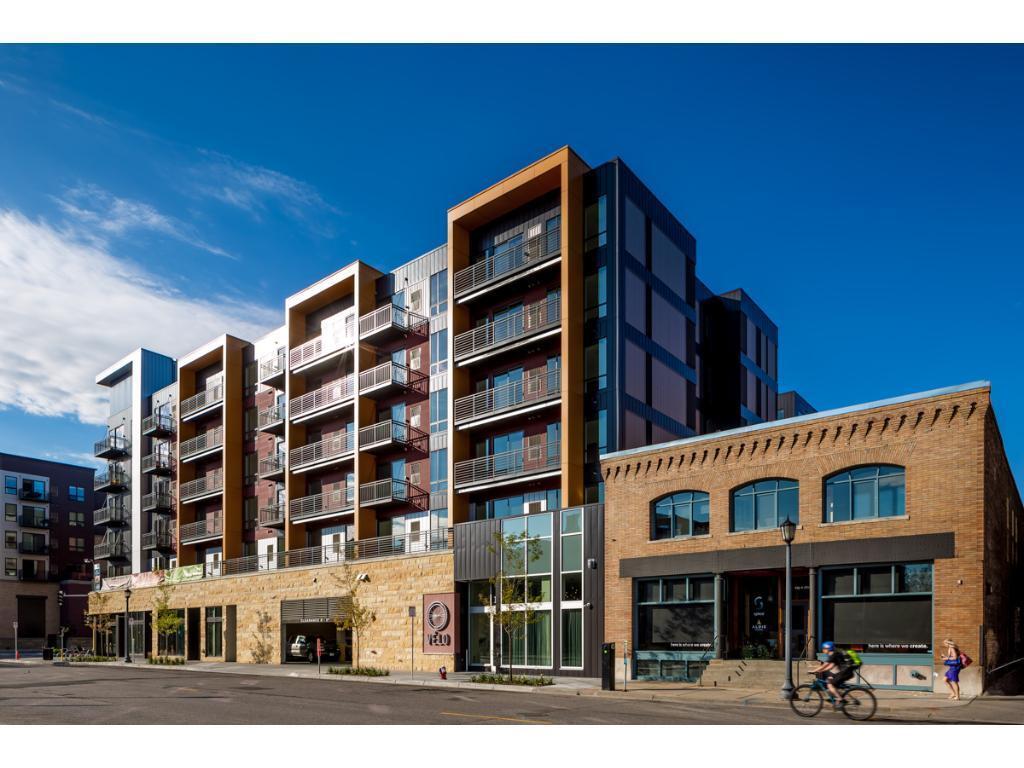 Foto principal - 1300 E Lake St