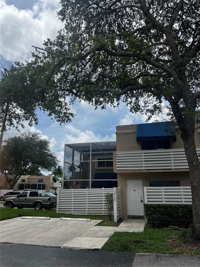 Building Photo - 14368 SW 98th Terrace