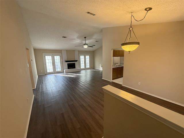 Foto del edificio - 6628 Fair Oaks Dr