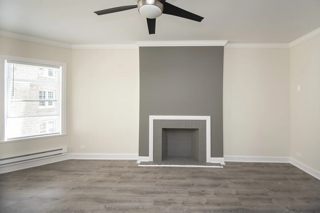 Building Photo - 329 Kedzie St