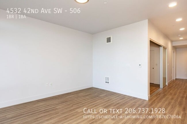 Photo - 4532 42nd Ave SW-506 Apartment
