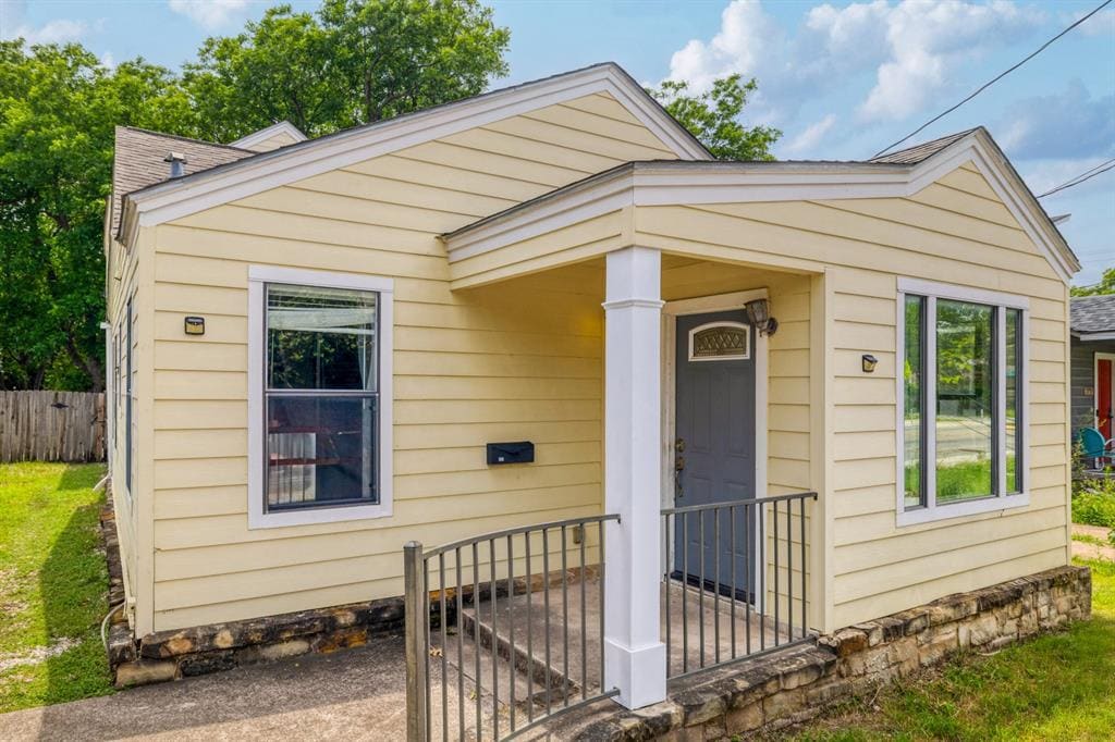 Foto principal - 931 E 51st St