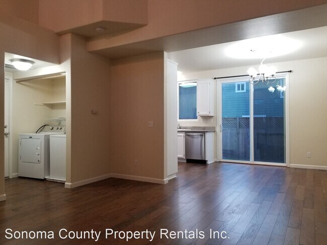 Building Photo - 4 br, 2.5 bath House - 2429 Gilham Way