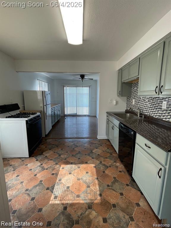 Foto del edificio - 5645 Fenton St