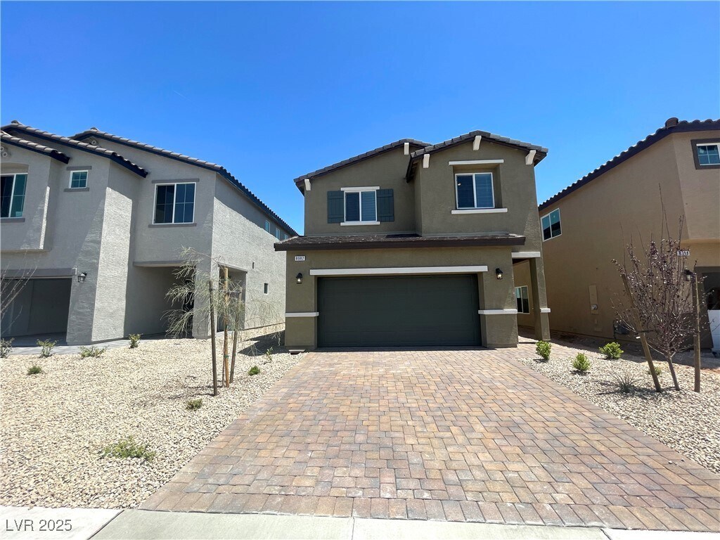 Foto principal - 8982 Pacific Mist St