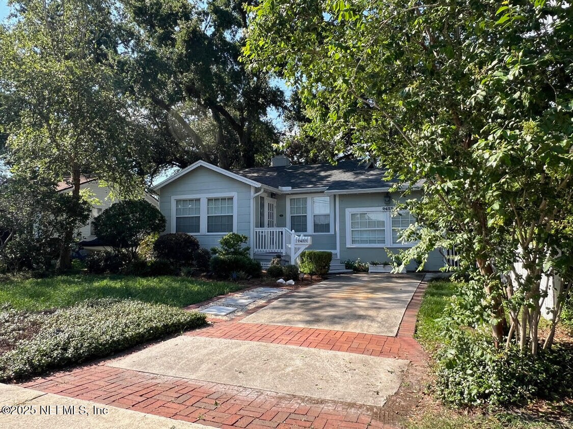 Primary Photo - 4623 Manchester Rd