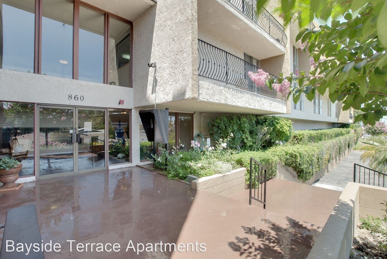Foto del edificio - 860 W 5th St