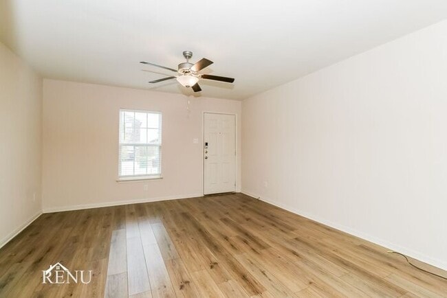 Building Photo - Coming Soon!