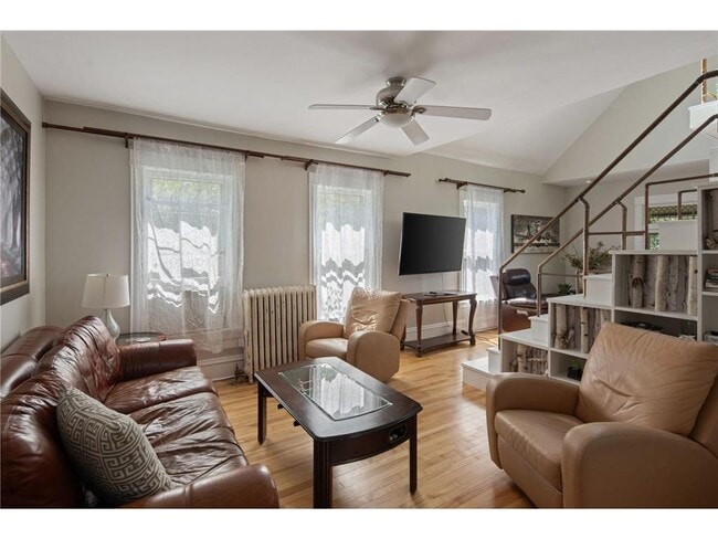 Building Photo - 2713 Garfield Ave