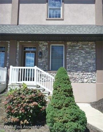 Foto principal - 2 br, 2.5 bath House - 1181 Trexlertown Rd #B