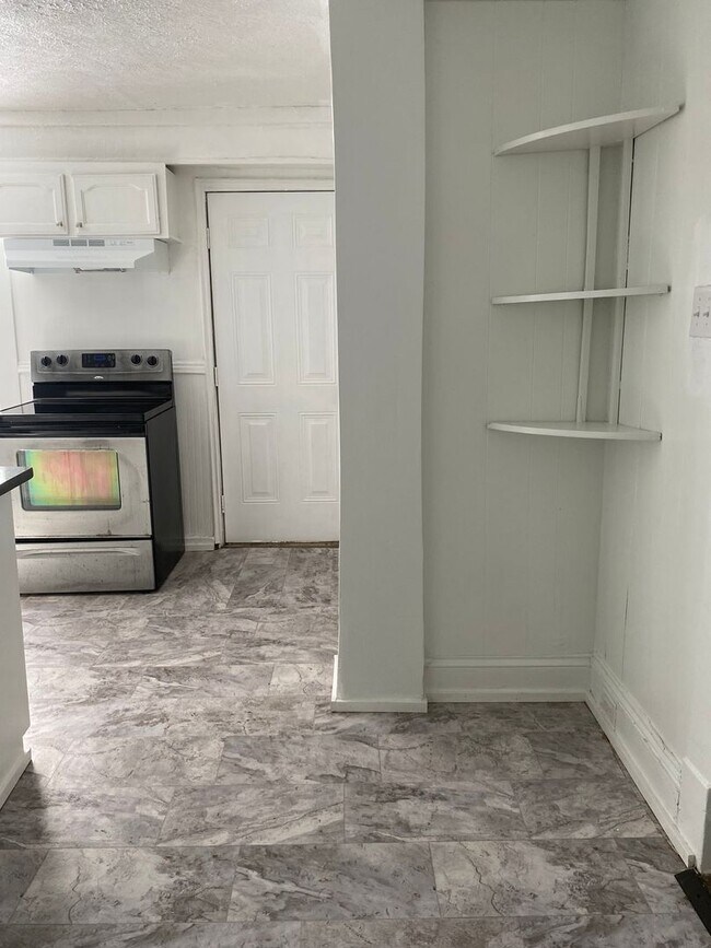 Foto del edificio - 2 Bedroom Duplex off of Rivermont Avenue.