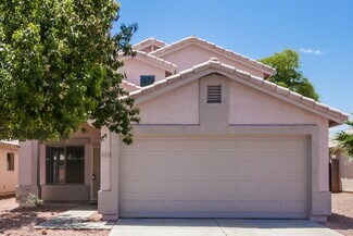 Building Photo - 10641 W Piccadilly Rd