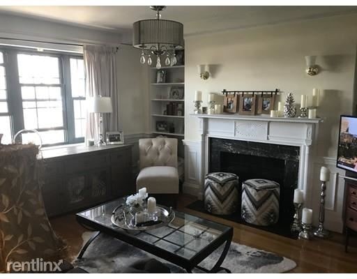 Building Photo - 1 br, 1 bath  - 122 Bowdoin St #42
