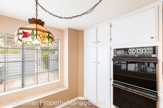 Building Photo - 3 br, 2 bath House - 3462 Windsor Ct
